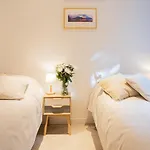 Your Private Harbour On By Rent Appartement *