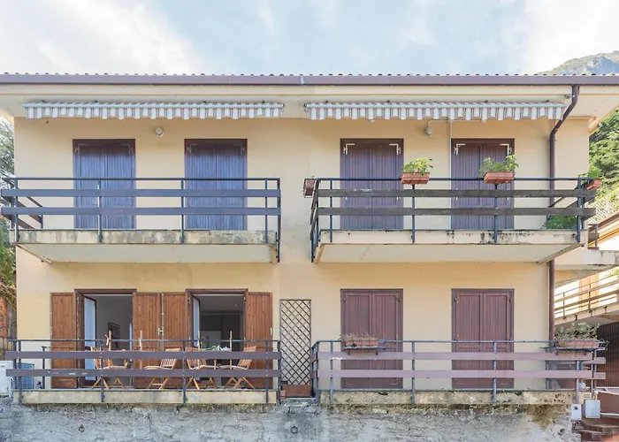 Your Private Harbour On By Rent Laglio