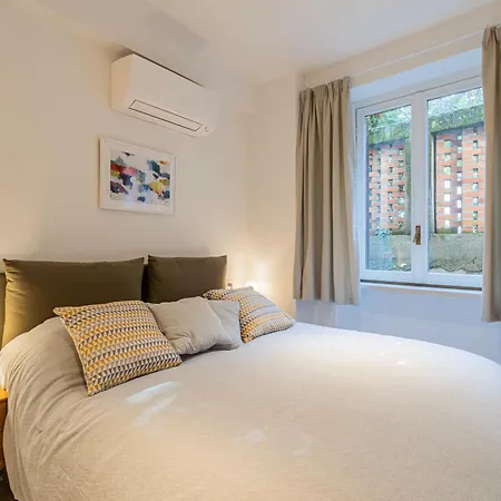 Apartment Your Private Harbour Near Clooney By Rent ...