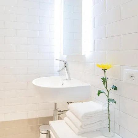 Your Private Harbour On By Rent Appartement