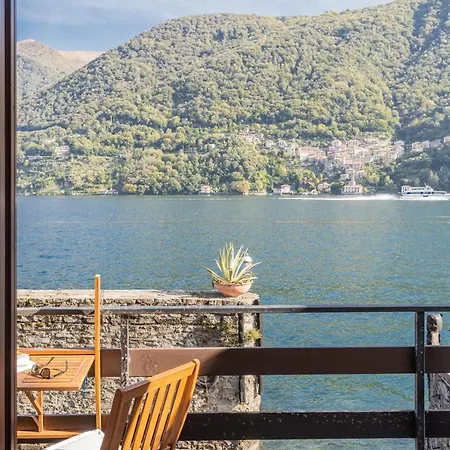 Apartment Your Private Harbour Near Clooney By Rent ...