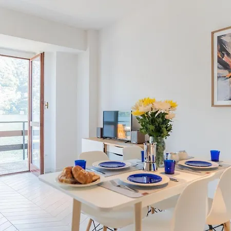 Your Private Harbour On By Rent Apartment *